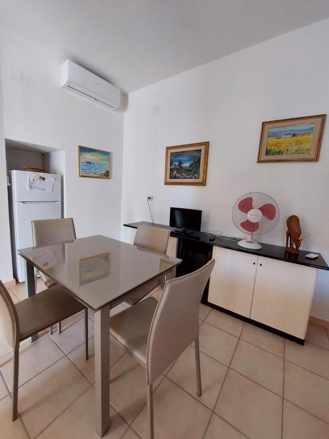 Appartamento Primo Piano Lungomare Santa Maria Navarrese Exteriör bild