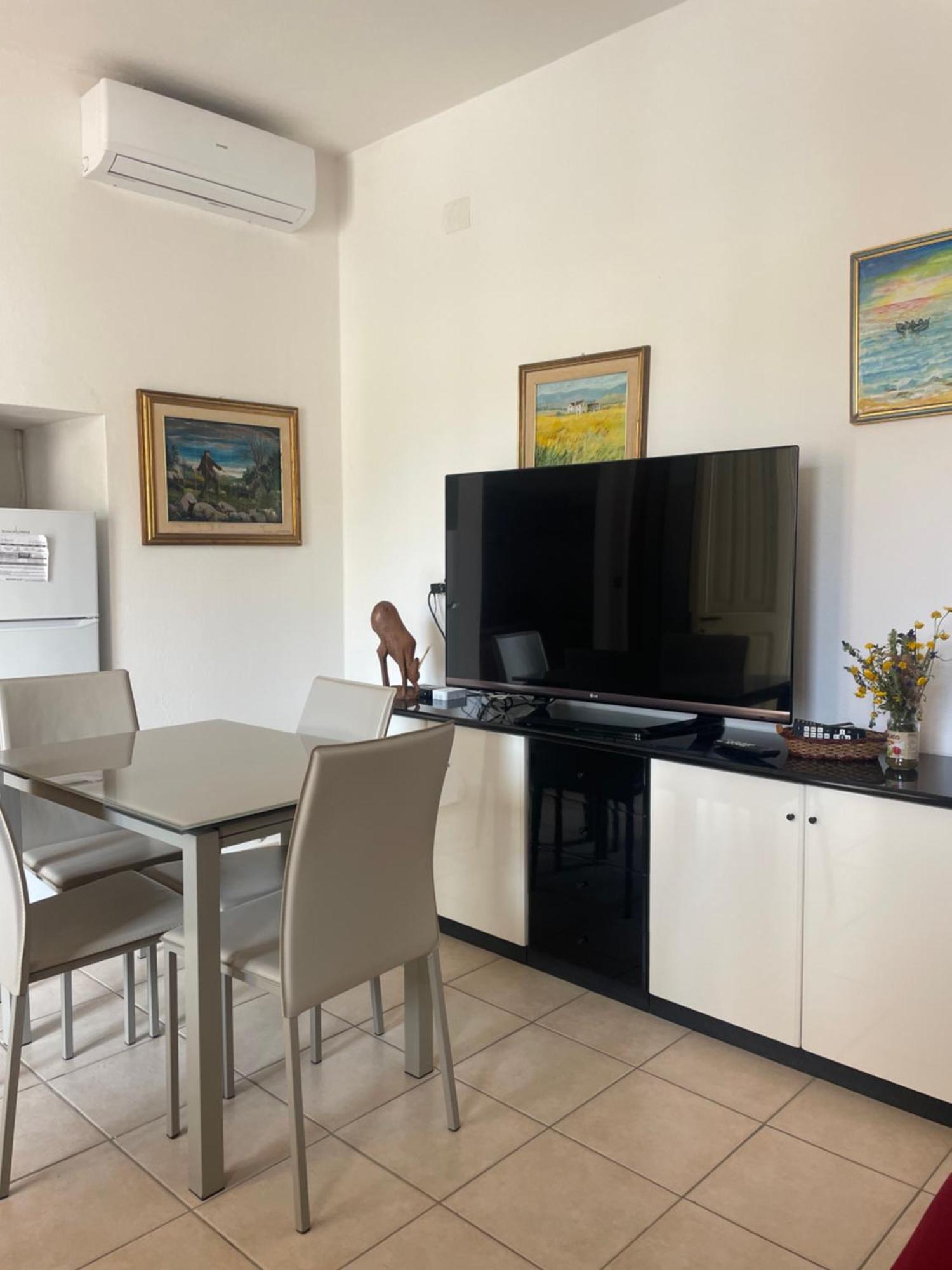 Appartamento Primo Piano Lungomare Santa Maria Navarrese Exteriör bild